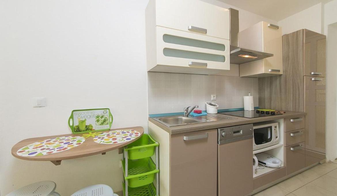 Villa Issea Brela Dış mekan fotoğraf